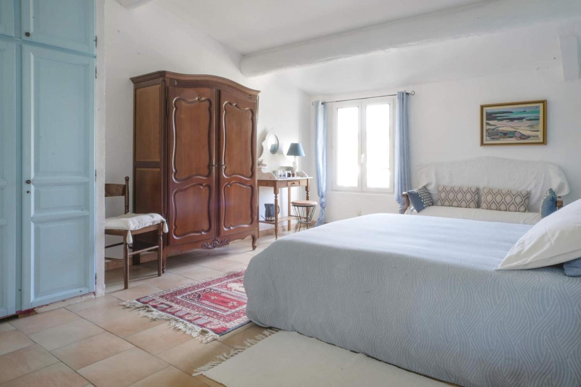 Clos Des Herissons - Chambres D'Hote - Piscine & Jardin Lauris المظهر الخارجي الصورة